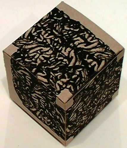 Kogler Peter 
untitled, o.J.
silkscreen / cardboard (68/300)
10 x 10 x 10 cm