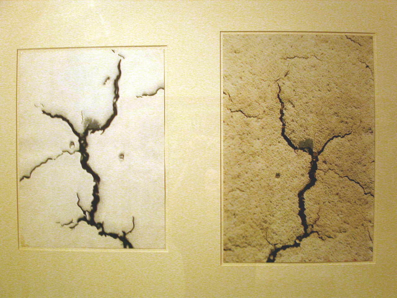 Paulitzky Ana 
untitled, 1985
mixed media / paper
70 x 100 cm (2 teilig)